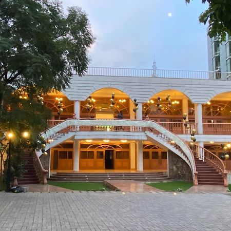 De Leopol Hotel Addis-Abeba Extérieur photo