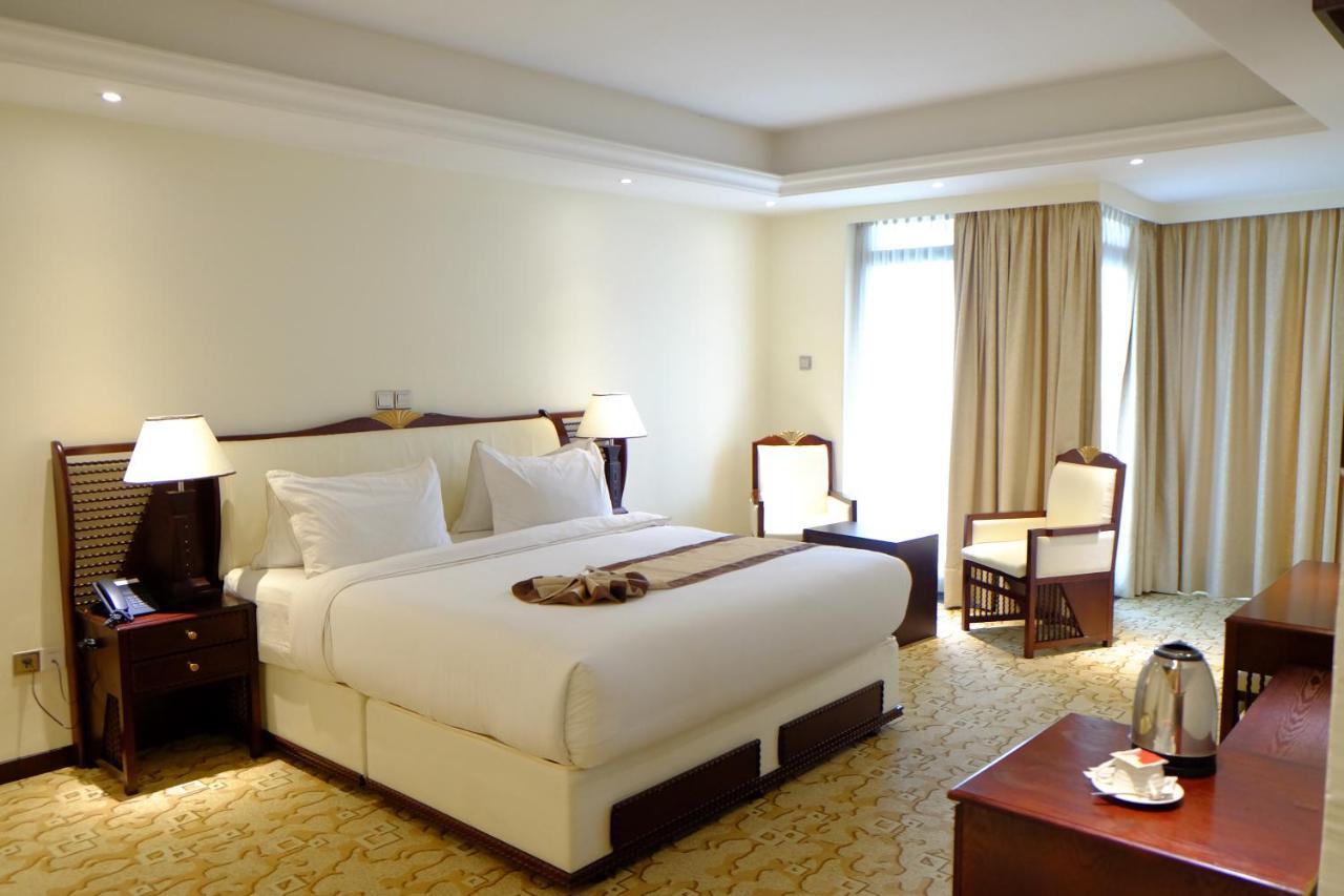 De Leopol Hotel Addis-Abeba Extérieur photo